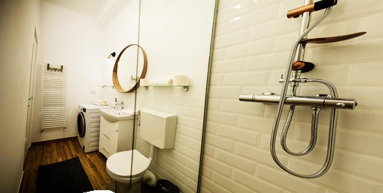 BlajApartHotel Buitenkant foto